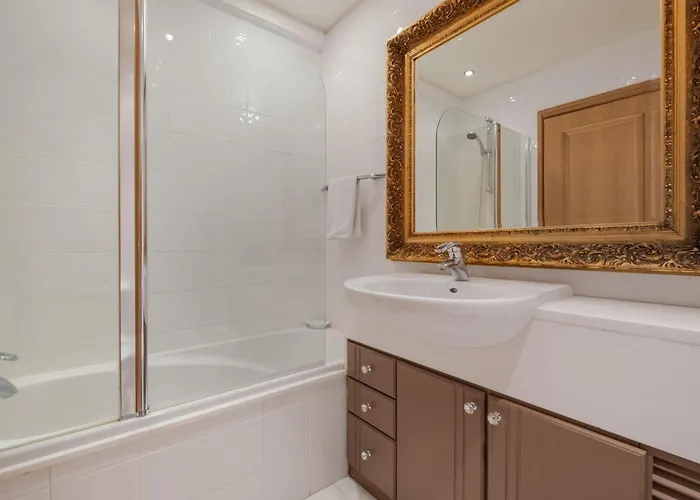 Cliff View - By Wehost Funchal (Madeira)