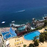 Appartement Cliff View - By Wehost *
