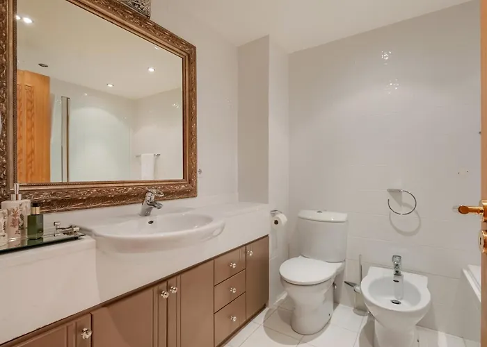 Apartment Cliff View - By Wehost Funchal (Madeira)